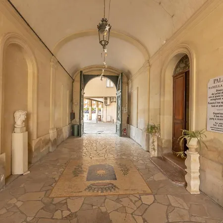 Apulia Honor Palace *