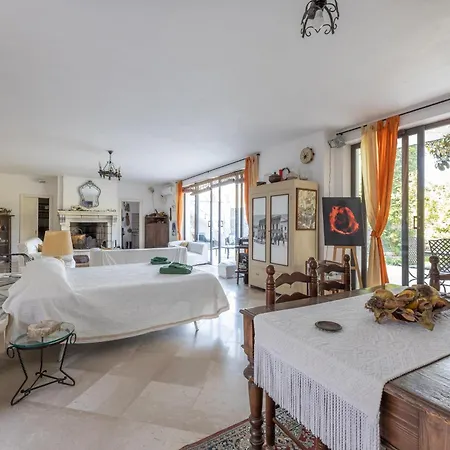 Vila Apulia Honor Palace *