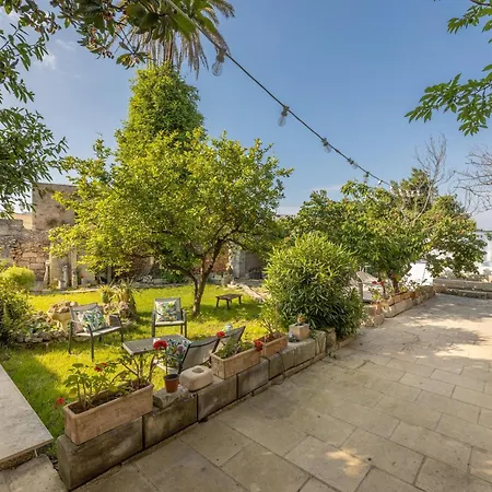 Vila Apulia Honor Palace