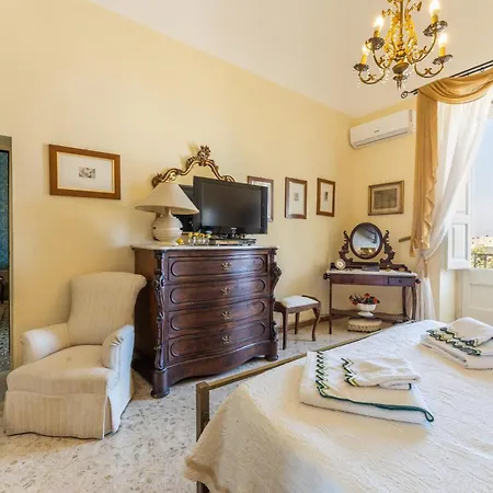 Apulia Honor Palace *